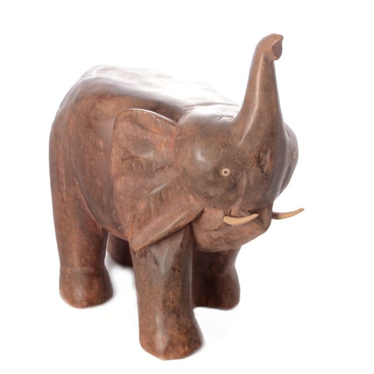 Dekorative handgeschnitzte Elefantenfigur aus afrikanischem Holz / Afrika-Deko-Shop Dekorative handgeschnitzte Elefantenfigur aus afrikanischem Holz im Afrika-Deko-Shop
